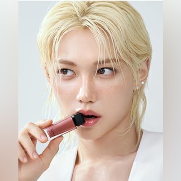*BRAND NEW* Hera Beauty Stray Kids Felix #415 Brownie Boy Sensational Lip Gloss!